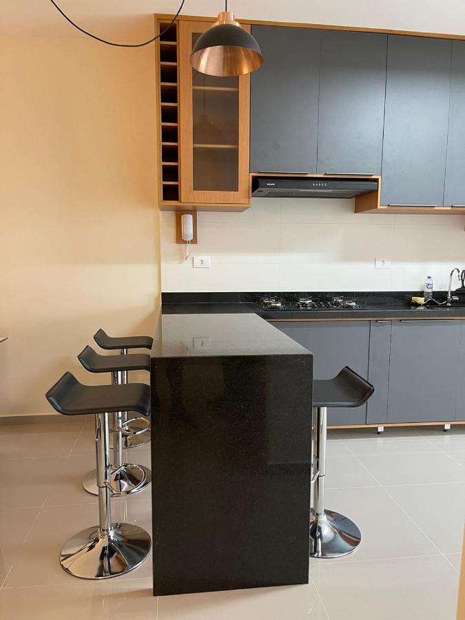 Apartamento Com Piscina No Centro Apartment Убатуба Екстериор снимка