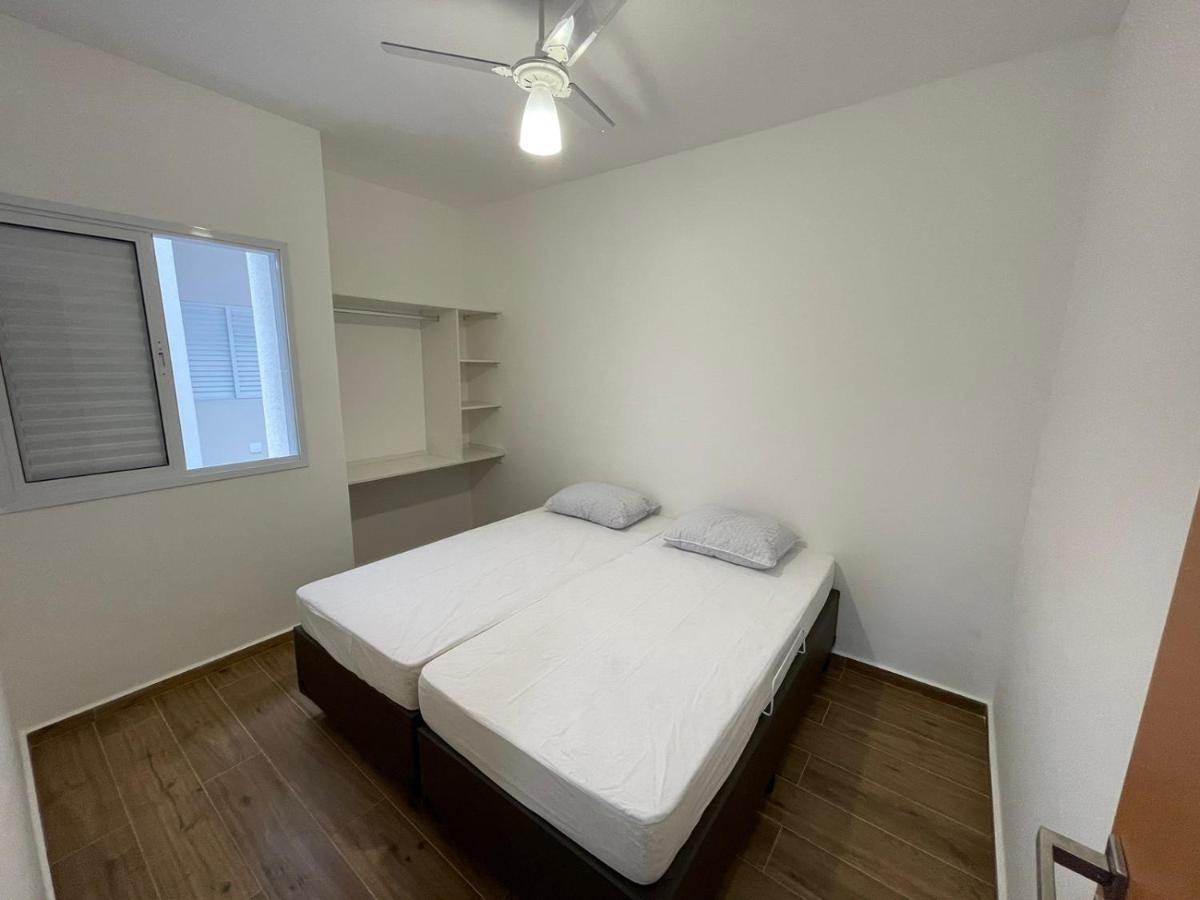 Apartamento Com Piscina No Centro Apartment Убатуба Екстериор снимка