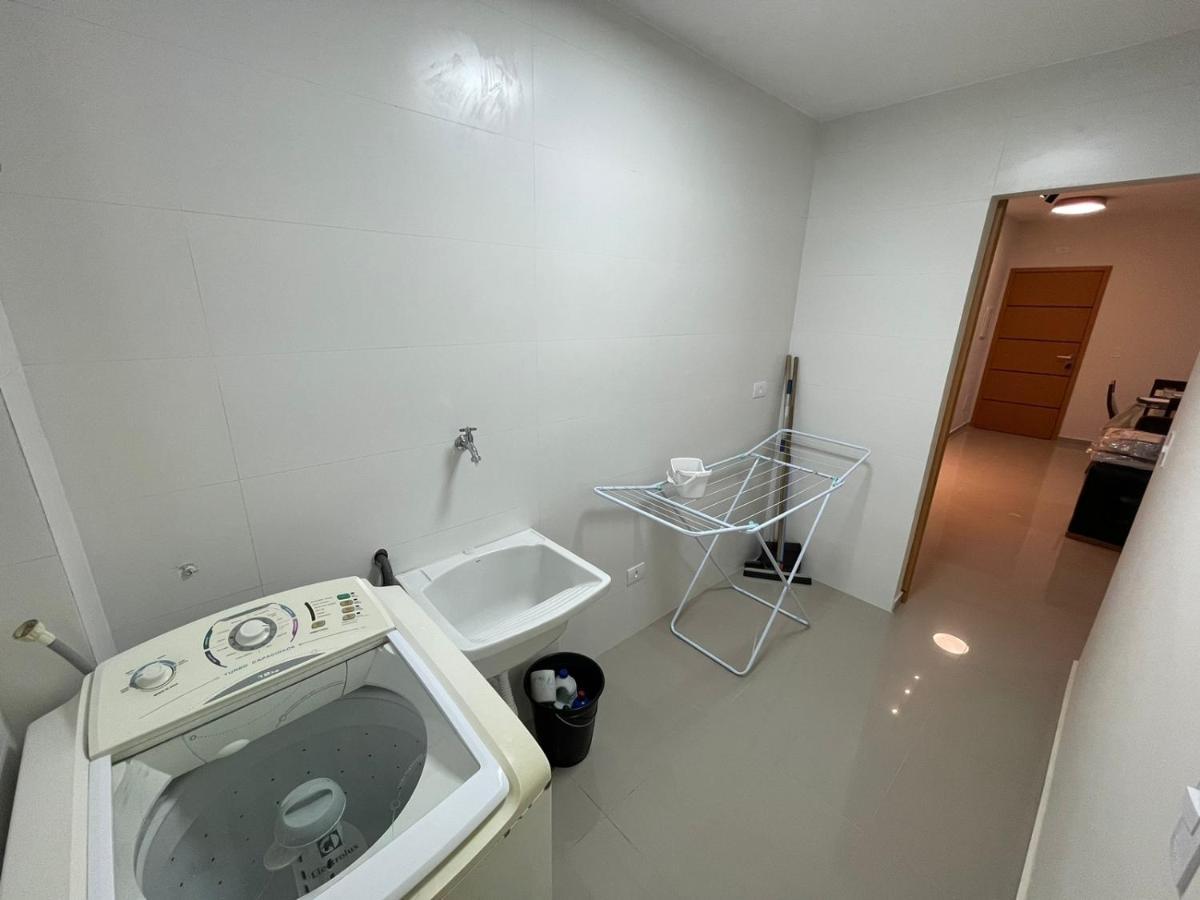 Apartamento Com Piscina No Centro Apartment Убатуба Екстериор снимка