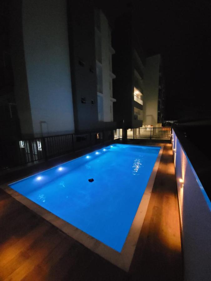 Apartamento Com Piscina No Centro Apartment Убатуба Екстериор снимка