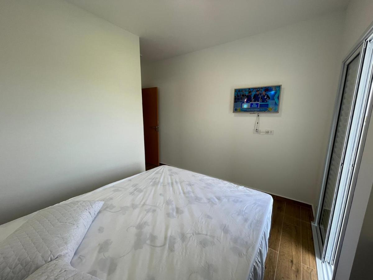 Apartamento Com Piscina No Centro Apartment Убатуба Екстериор снимка